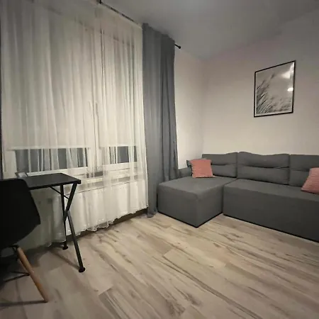Apartament Mini Kawalerka Poznanska 22 *
